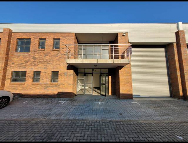 500M² WAREHOUSE TO LET IN KILLARNEY GARDENS